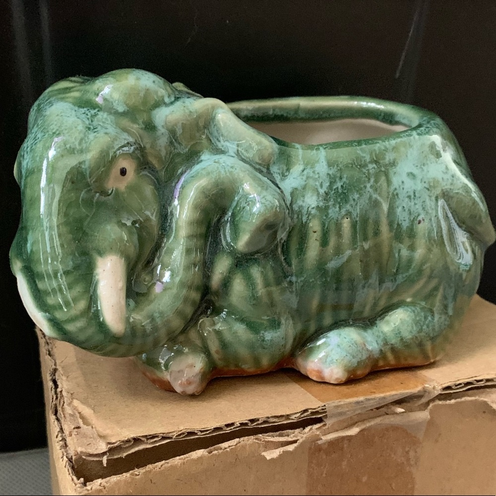Ceramic elephant bamboo succulent planter